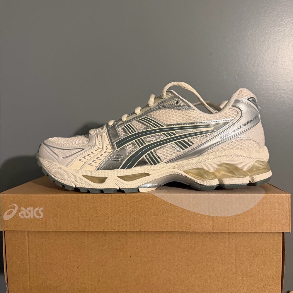 ASICS Gel Kayano 14